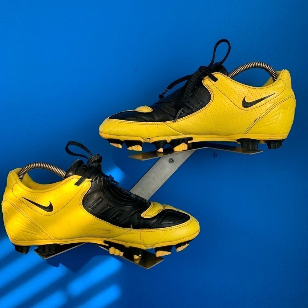 Nike Total90 Laser II 2 FG US7.5 Yellow 354745 702 Total 90 Iniesta LTD Elite
